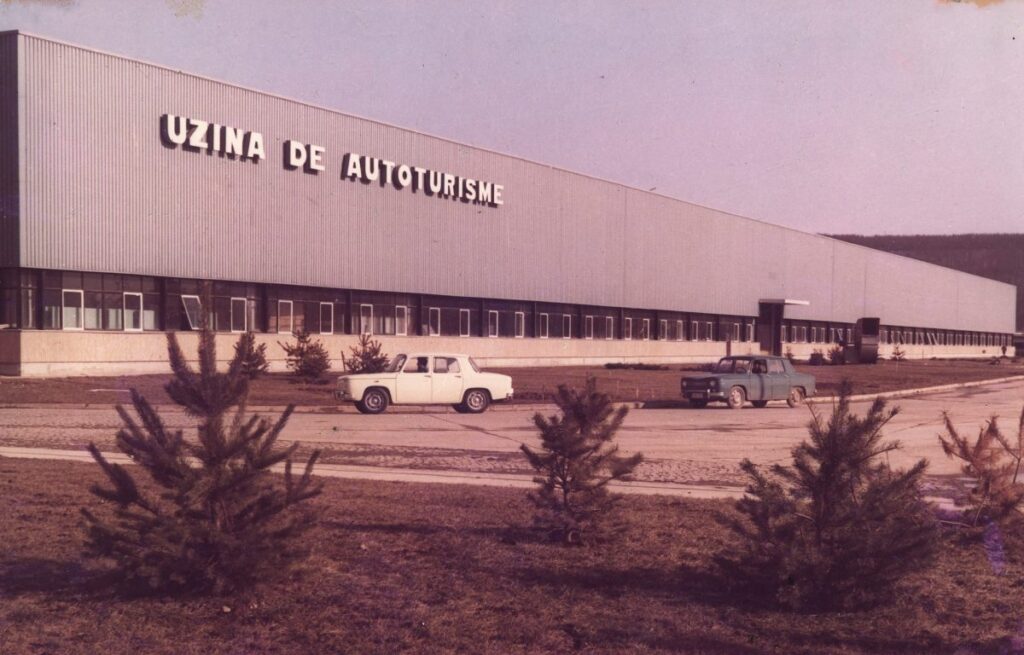 Istoria industriei auto din România predecembristă