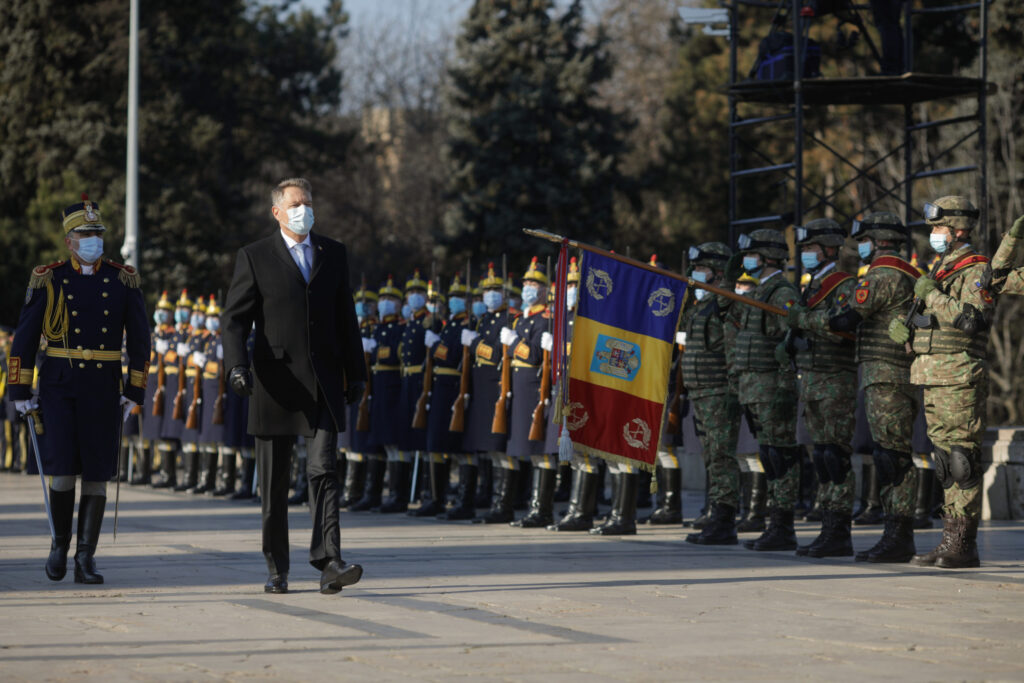 Klaus Iohannis, declarația momentului în plin război. Președintele și premierul, vizită la Baza Aeriană de la Kogălniceanu