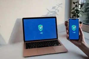 Cum funcționează viața online în Rusia sub restricții. Adaptări neașteptate ale rușilor