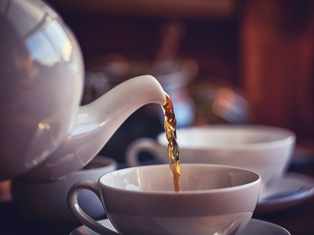 Adevărul despre ceaiul negru și ceaiul verde! Diferența majoră dintre cele două licori. Care este mai sănătos?