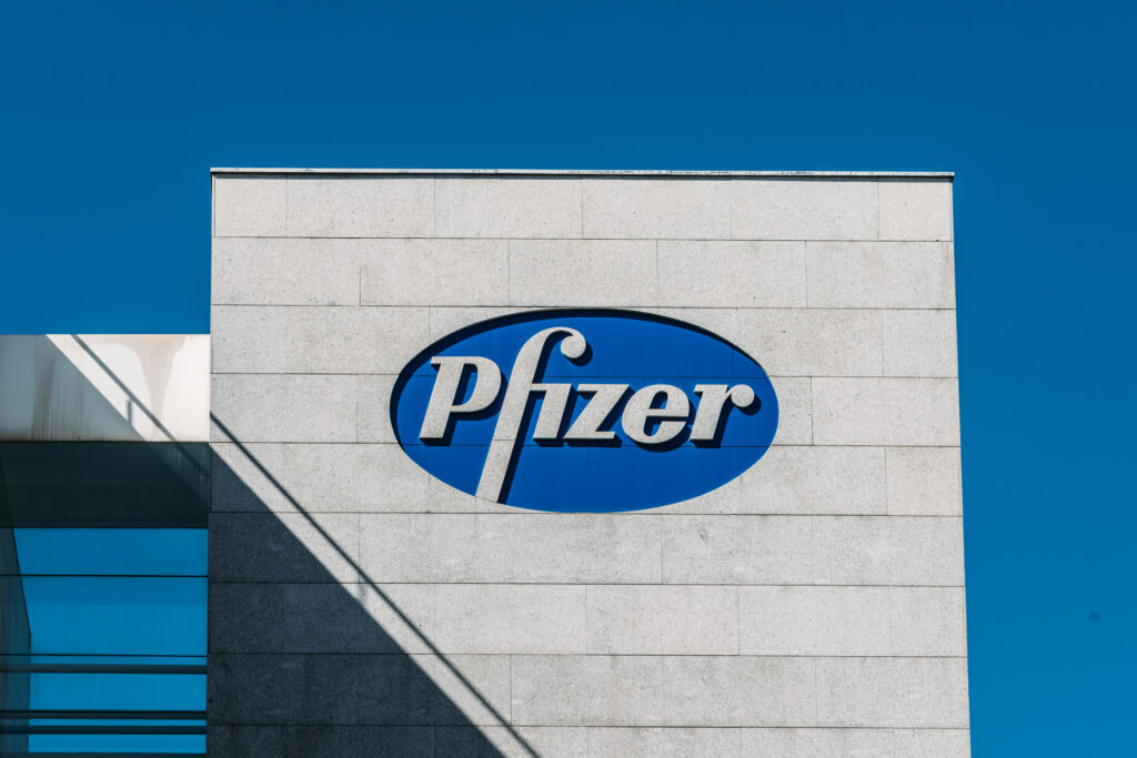S-a vândut o celebră fabrică din România! Legătura șocantă cu gigantul Pfizer