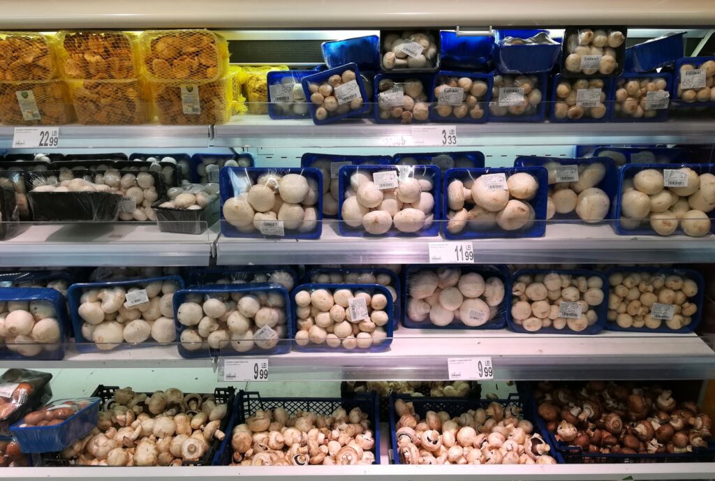 Adevărul despre ciupercile cumpărate din magazin! Greșeala majoră pe care o faci când le fierbi