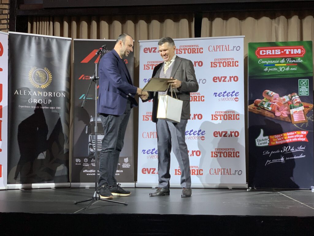 Gala Capital Performerii anului 2021. A fost ales cel mai bun prezentator! Marius Tucă: „Îmi fac club de presă. Clubul Ziariștilor Români”