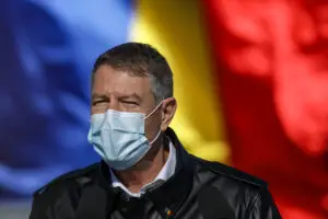 Klaus Iohannis, decizie de ultimă oră! I-a scos pe toţi la pensie. A semnat chiar azi, 15 februarie