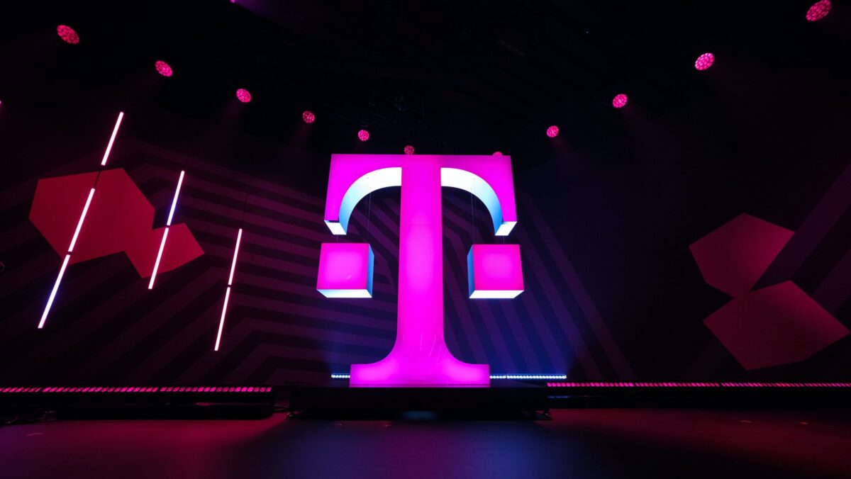 Rezultate financiare Telekom Mobile pentru T3 2022. Operatorul a trecut de 4 milioane de clienţi