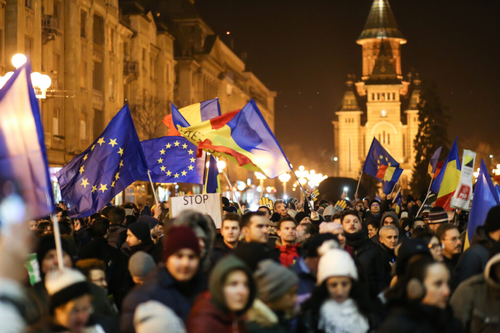 Românii ies în stradă din cauza facturilor! Protestele se țin lanț în România: „Guvernanții trebuie să plătească”