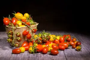 Ce conțin roșiile cherry din supermarket? S-a aflat adevărul