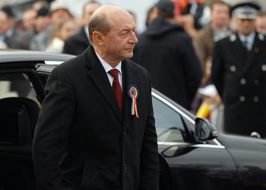 Adevărul despre Traian Băsescu! S-au dat cărţile pe faţă: Iohannis, bucuros că îl elimină