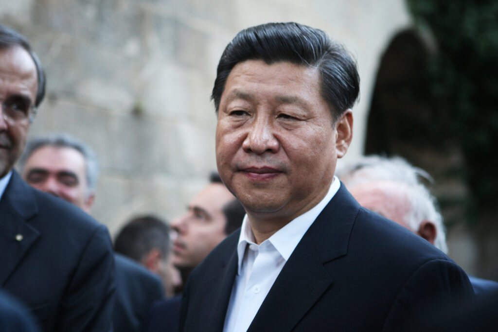 Xi Jinping se întâlnește cu Vladimir Putin. Președintele Chinei pleacă în turneu în Asia Centrală