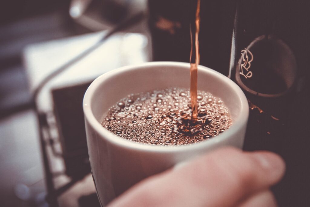 Cinci motive pentru a-ți cumpăra propriul espressor cafea