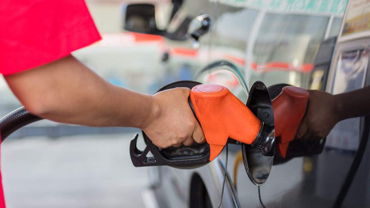 Preț carburanți, 9 octombrie 2023. Este momentul perfect pentru a face plinul