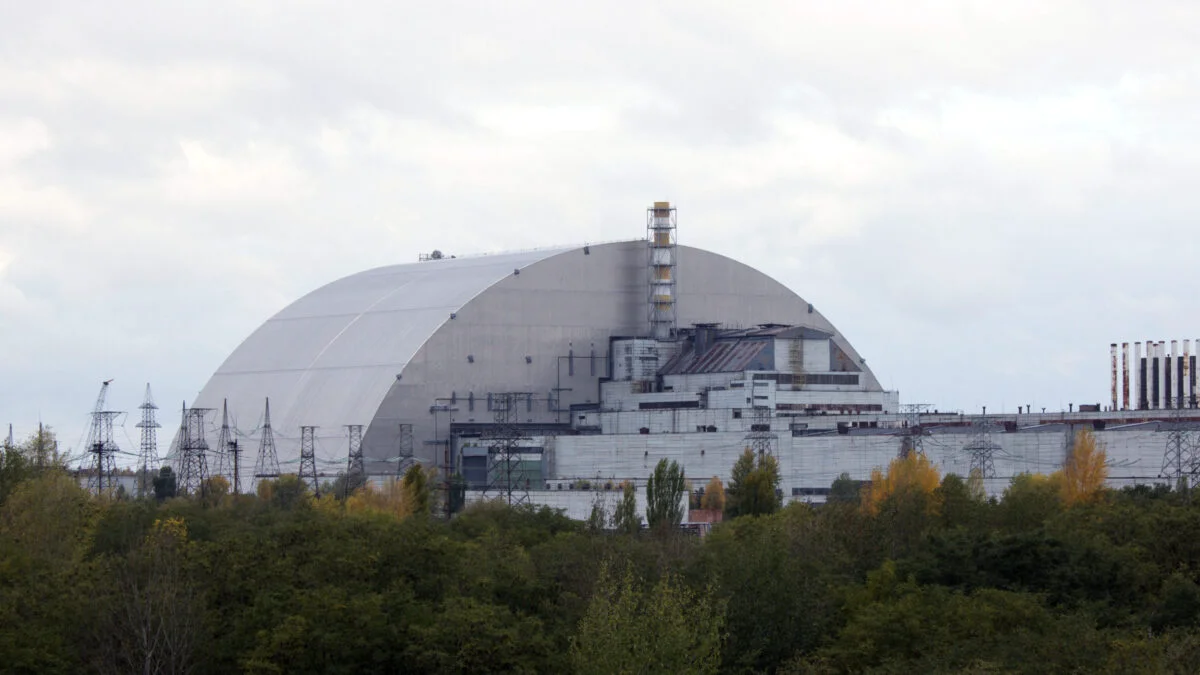 Alertă nucleară în Ucraina. Centrala nucleară de la Cernobîl a rămas fără energie după atacurile rusești