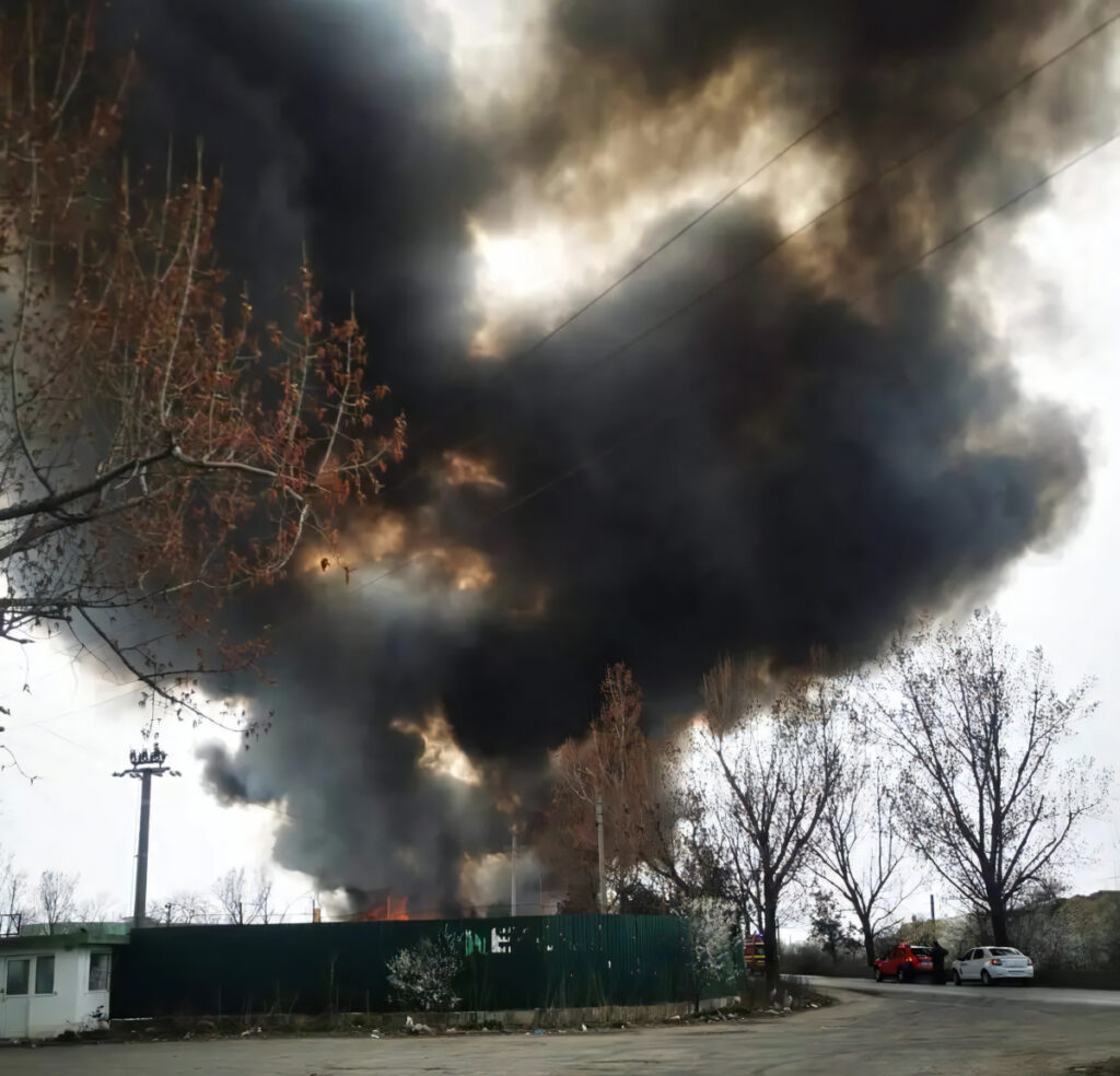 Avertisment de fum toxic: Urmează un aer de război peste București!