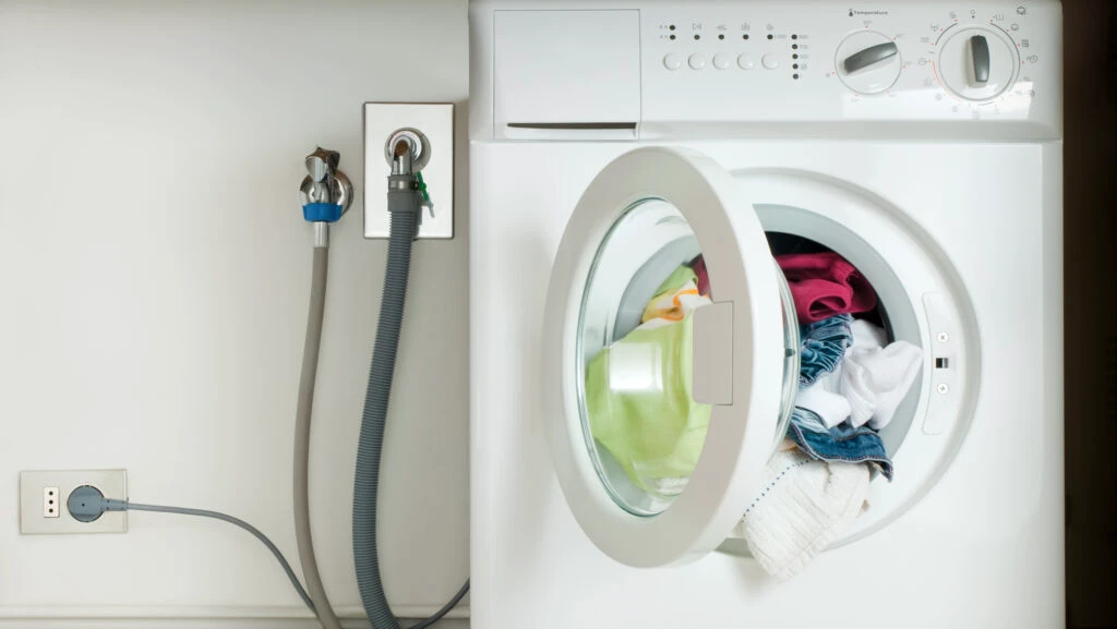 Ce trebuie să faceți dacă ați uitat rufele în mașina de spălat prea mult timp