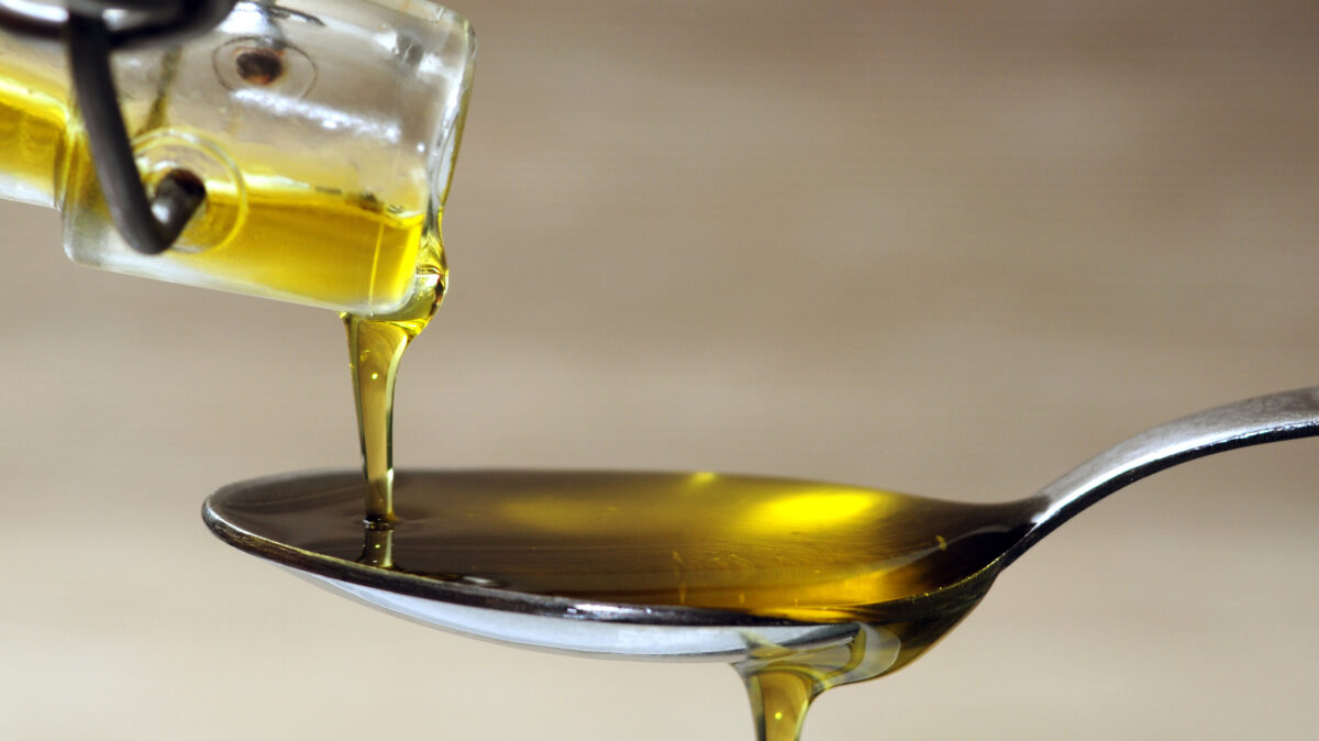Ce efecte are consumul unei linguri de ulei de măsline în fiecare zi