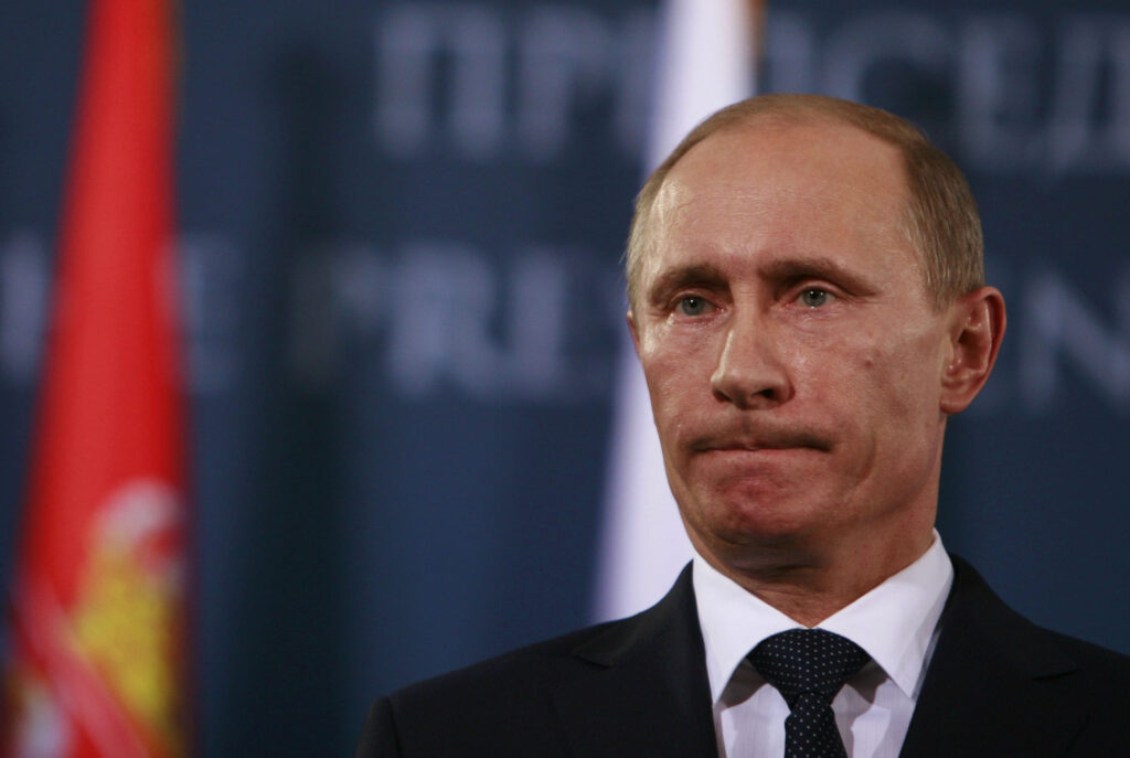 Zilele lui Vladimir Putin sunt numărate! Armata rusă și-a epuizat aproape complet potențialul