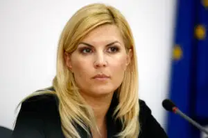 Vestea zilei despre Elena Udrea. S-a emis ordin! Ultimă oră