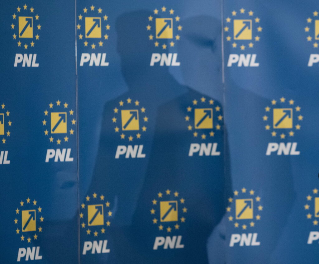 PNL a urcat din nou în sondaje, dar PSD rămâne partidul preferat al alegătorilor