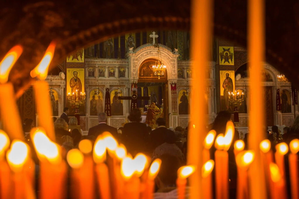 Totul despre Învierea Domnului sau Sfintele Paști, cea mai mare sărbătoare ortodoxă. Este obligatoriu în această noapte