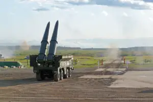 Decizia lui Vladimir Putin în prima zi de Paște! Rusia a pus rachetele nucleare la graniță. Avertisment grav