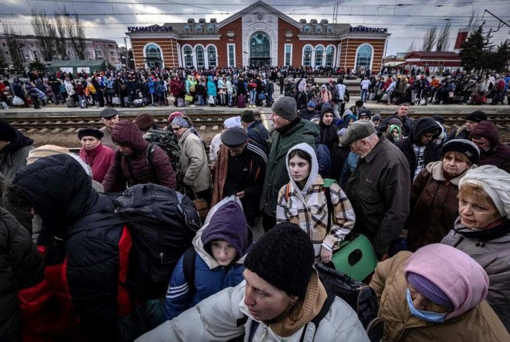 Rusia neagă orice implicare în atacul asupra gării din Kramatorsk. Moscova îi acuză chiar pe ucraineni