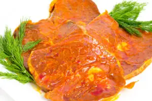 Cum să marinăm carnea de porc pentru cea mai gustoasă friptură