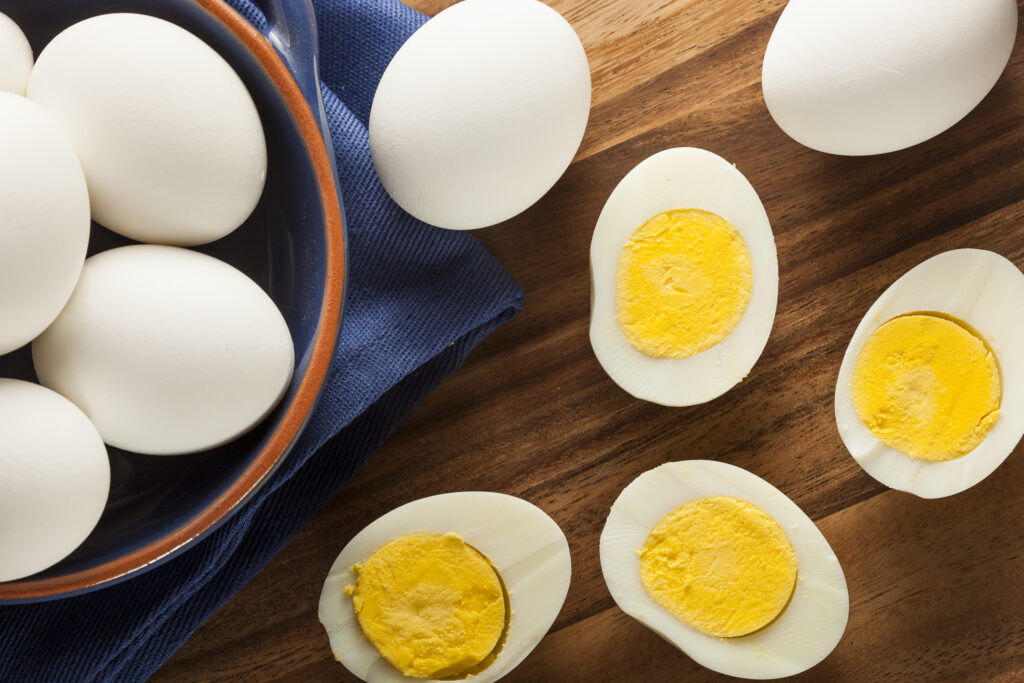Beneficii neștiute pe care le au ouăle fierte! Sunt sănătate curată de Paște