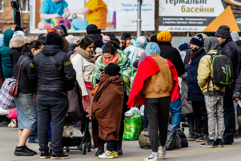 Ajutor de 3,5 miliarde de euro de la Bruxelles pentru ţările care primesc refugiați ucraineni. Câți bani va lua România