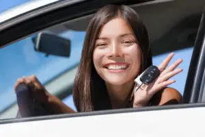 Ce trebuie să știi atunci când achiziționezi o mașină? Nu cumpăra aceste accesorii inutile