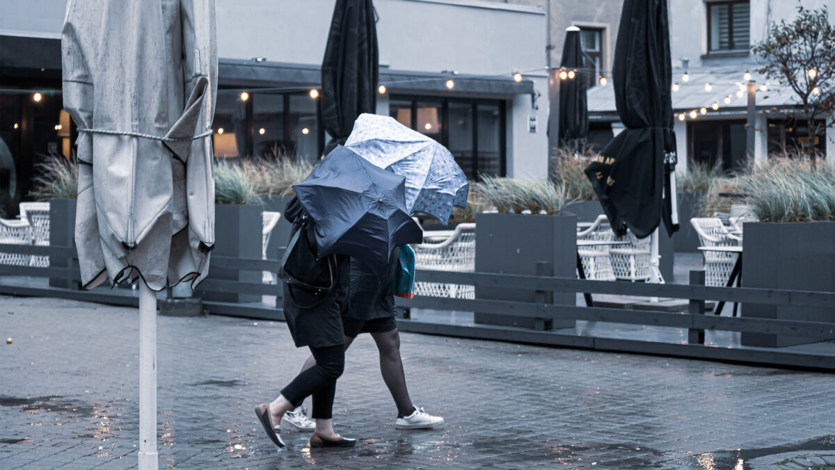 Ploile pun stăpânire pe România! Prognoza meteo pentru următoarele 4 săptămâni