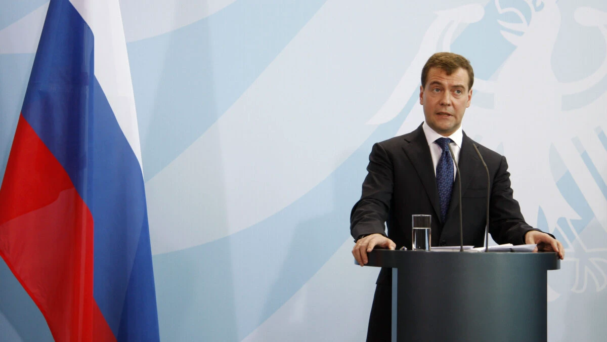 Dmitri Medvedev, un nou avertisment nuclear: Totul va fi transformat în praf!