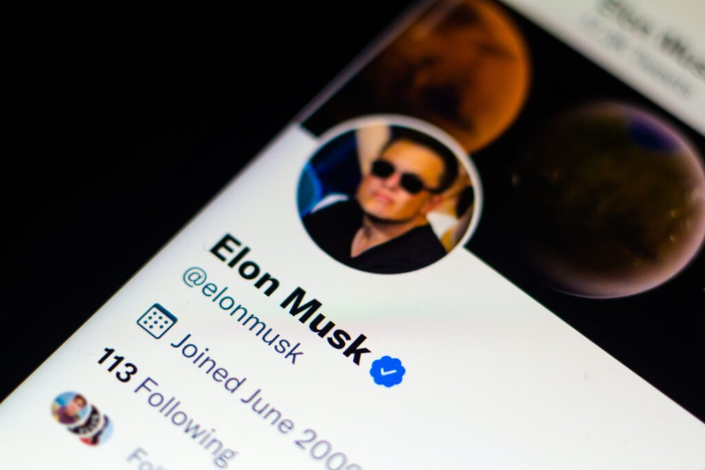 Elon Musk a găsit un nou director general pentru Twitter: Ea va începe în 6 săptămâni