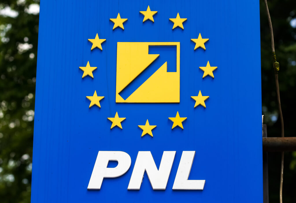 Alegeri în PNL. A fost convocat Consiliul Național al partidului. Ce funcţii sunt disponibile