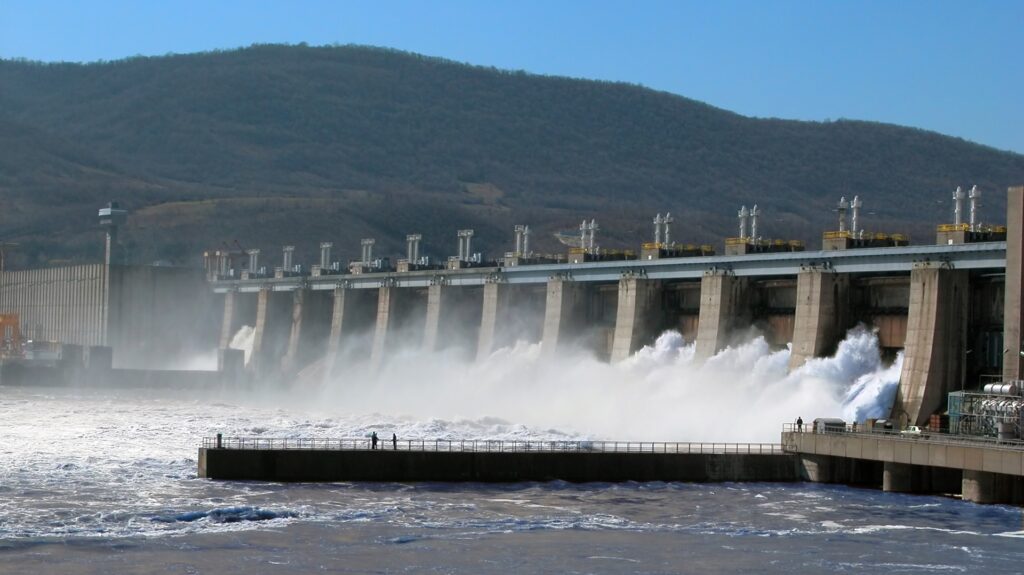 Hidroelectrica, din nou cea mai valoroasă companie din România. Valoarea Top 10, în scădere cu 20%