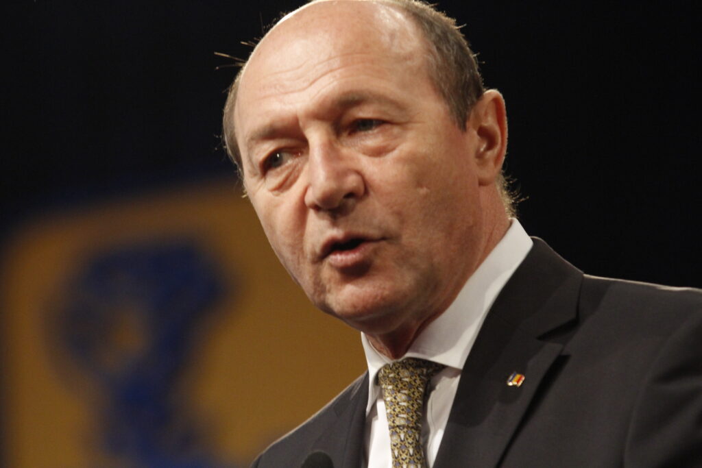 Traian Băsescu n-a mai rezistat! Fostul președinte a răbufnit în direct la TV: Marș, mă!….