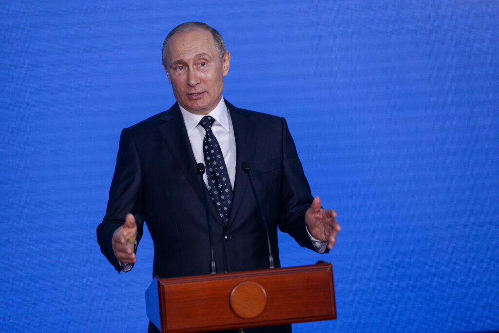 Rusia a supravieţuit sancţiunilor economice. Ce opţiuni mai are acum Occidentul