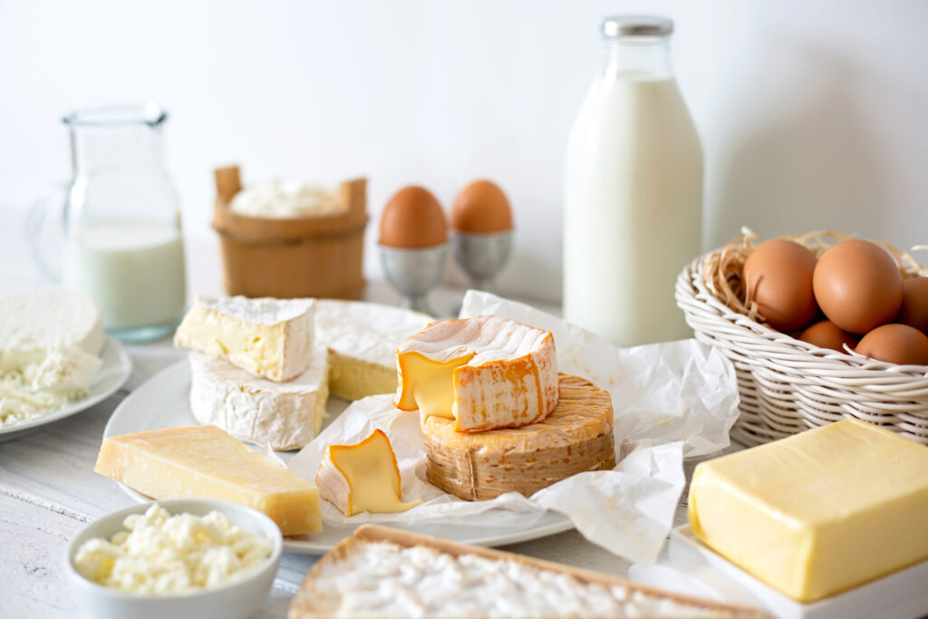 Ce se întămplă în organismul nostru dacă renunțăm să mai mâncăm brânză