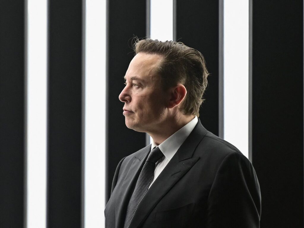 A început procesul lui Elon Musk. Investitorii Tesla cer despăgubiri uriașe pentru pierderile suferite în 2018
