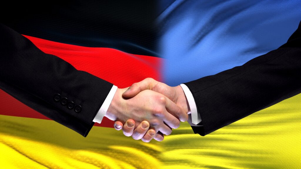 Ucraina va primi șapte obuziere din partea Germaniei. Armele grele vor fi livrate imediat după ce vor ieși de la întreținere