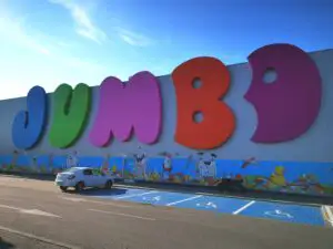 Două magazine Jumbo din București, amendate. Ce au descoperit inspectorii ANPC?