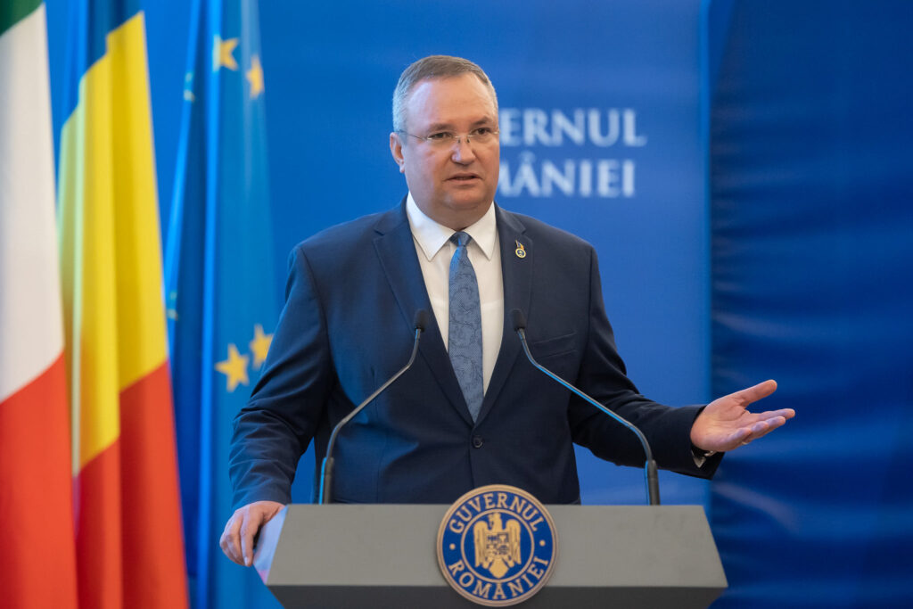 Nicolae Ciucă: România, mai atractivă după aderarea la Spaţiul Schengen şi primirea în OCDE