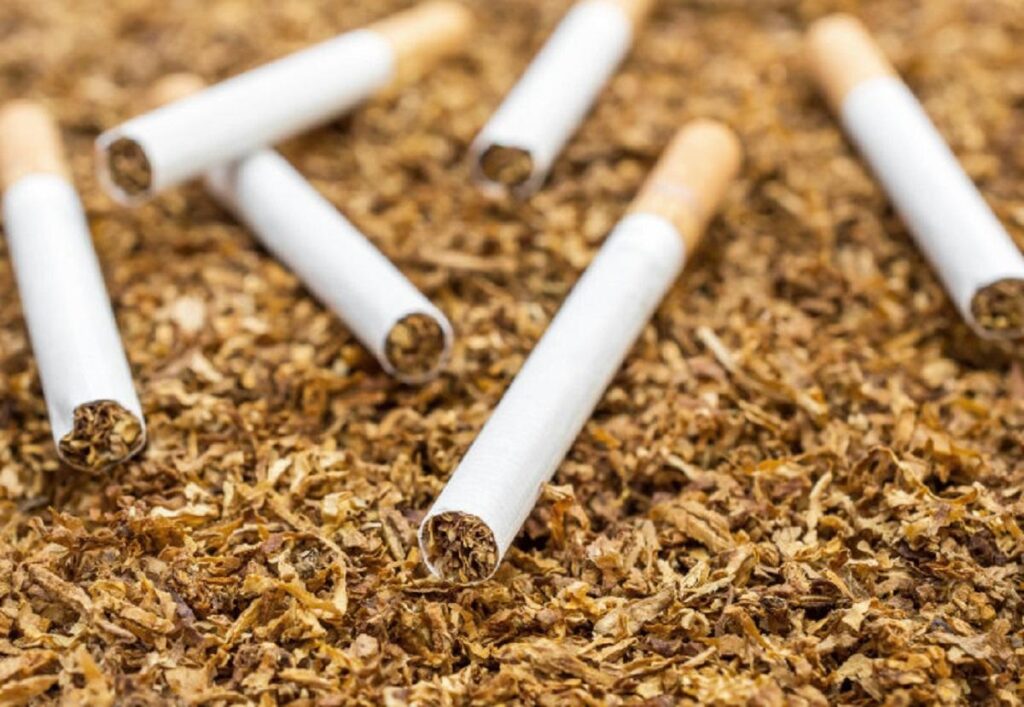 Raport: România exportă mai multe produse din tutun încălzit decât țigarete