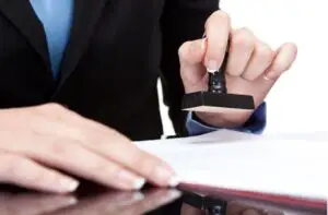 Laturile bune și rele ale cazinourilor licențiate