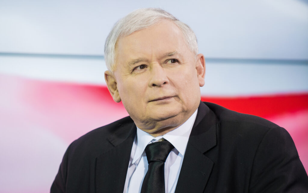 Tensiuni politice la Varșovia! Vicepremierul Poloniei, Jaroslaw Kaczynski, a demisionat din Guvern