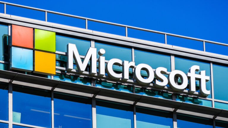 Atac cibernetic la Microsoft! Au intrat în mesageria gigantului