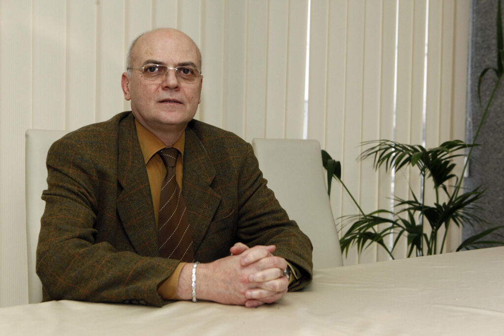 Mircea Stănceanu, CFO Farmec, despre importanța asigurării cash-flowului companiei