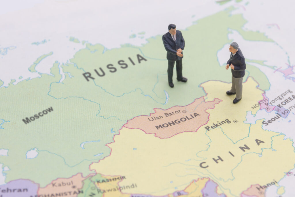 China și Rusia cooperează în Oceanul Pacific. Mai multe nave au navigat în jurul Japoniei de luni până joi