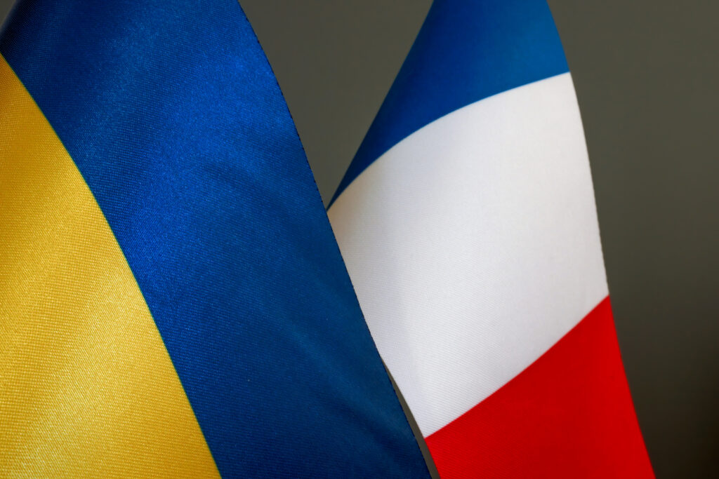 Franța va trimite ajutor Ucrainei după catastrofa din regiunea Herson. Condamnă acest act reprobabil