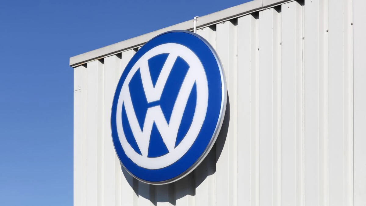 Volkswagen investește peste 20 de miliarde de dolari pentru a producerea de baterii pentru mașinile electrice