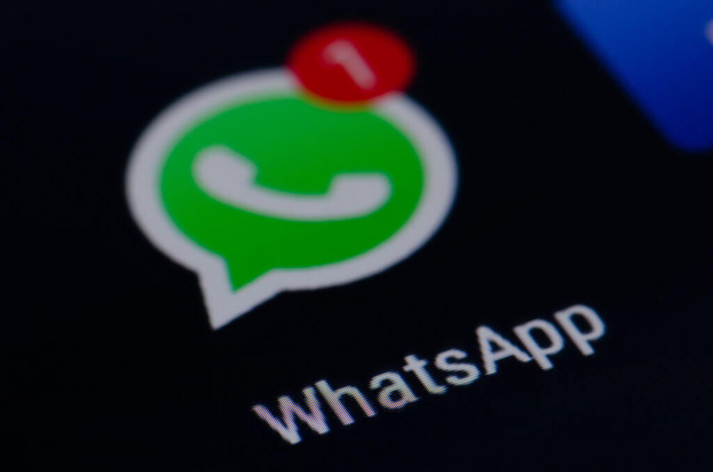 Rusia amendează WhatsApp, Snap și alte companii pentru stocarea datelor utilizatorilor în străinătate